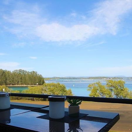 Chill-Out Lakeside - Wallis Lake Forster Exterior photo